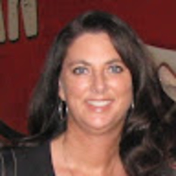 Meet your Posher, Sue - Picture 1 of 1